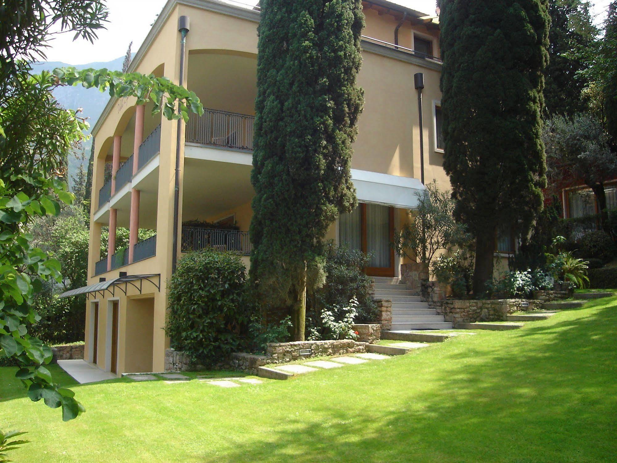 Villa Sopri Malcesine Exterior foto