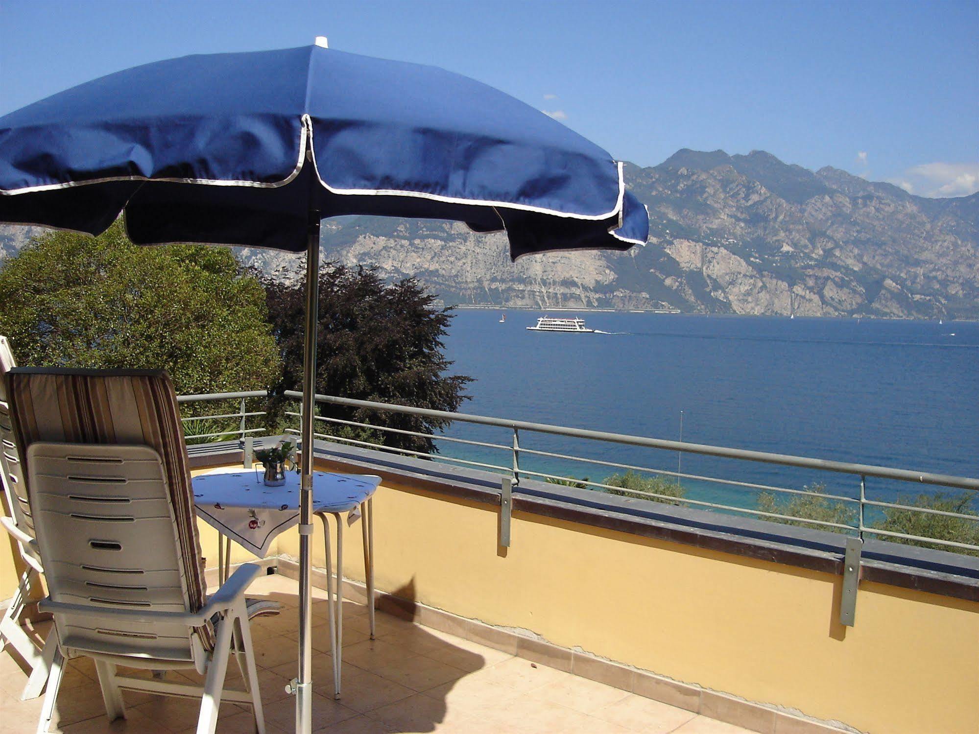 Villa Sopri Malcesine Exterior foto
