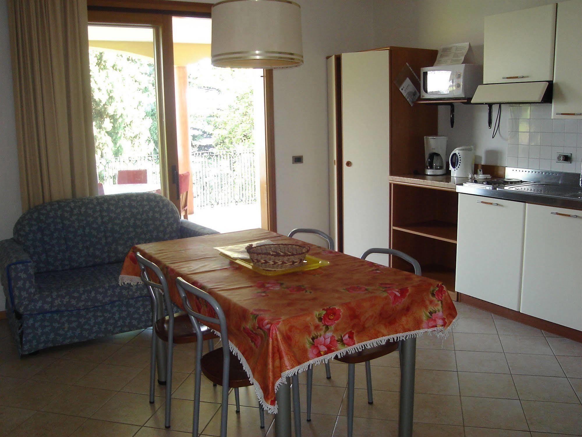 Villa Sopri Malcesine Exterior foto